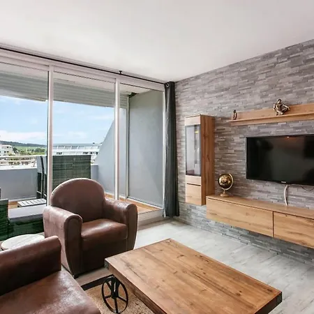 Cafe Loft One-bedroom With Marina & Mont Saint-loup View Semesterbostad *